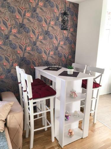 Cataleya Studio Apartment