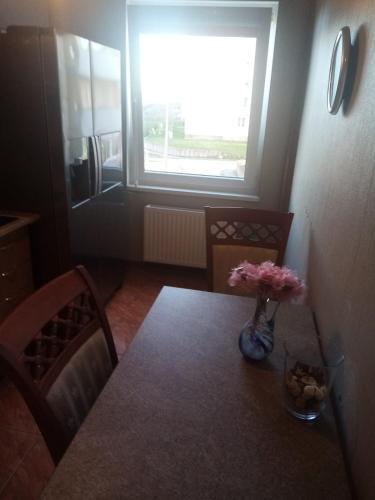 Apartment Between The Lake And Beach.