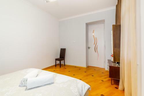 Hostal Guesthouse Alvani