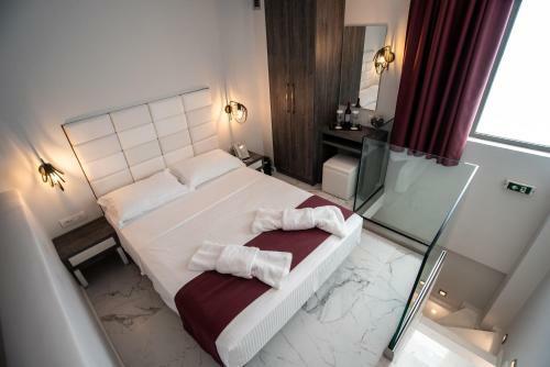 Lagaria Hotel II