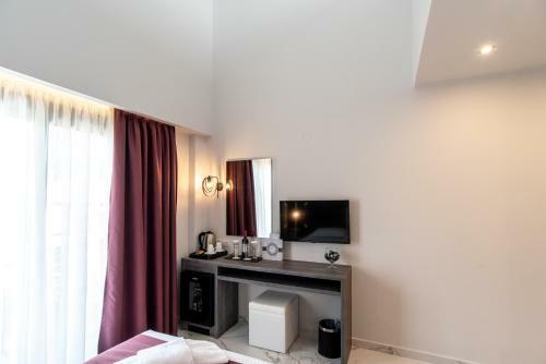 Lagaria Hotel II
