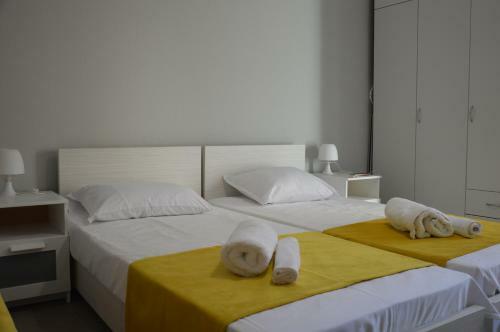 Daisy Apartment