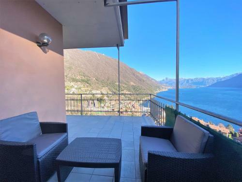 Due Leoni Lake View Apartment
