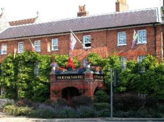Posada The Red Lion Hotel