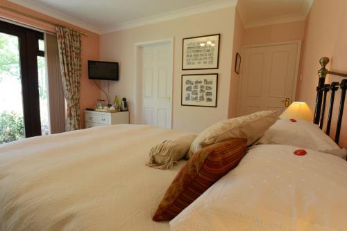 Drinkstone Park Bed And Breakfast