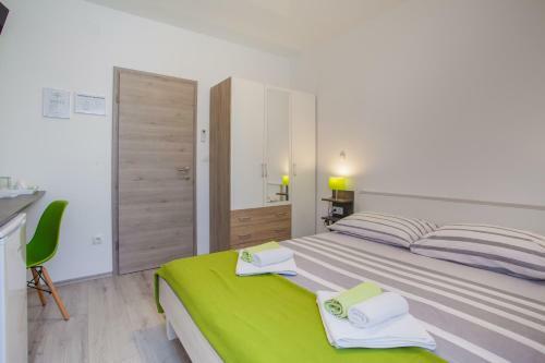 Hostal Room Elelina