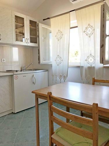 Apartments In Cres - Insel Cres 41849