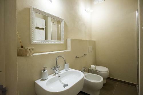 Il Piccolo Cavour Charming House B&B