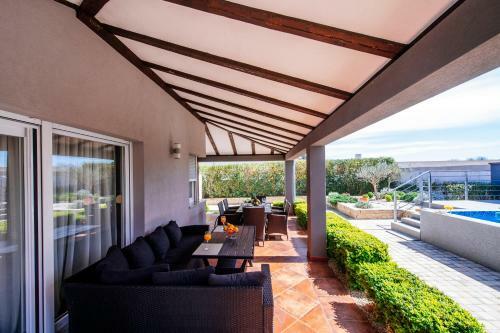 New 2021! Villa Enna With Pool, Zadar