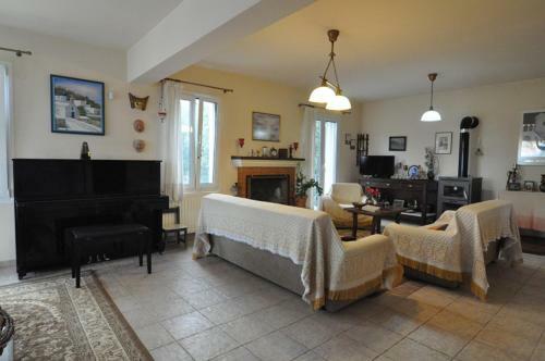 Villa Faidra's Farm