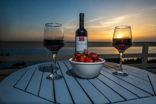 Villa Private, Pool, Sunsets, Beaches, Amenities - Eleni
