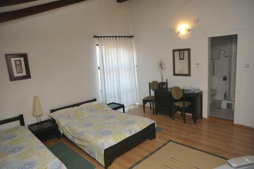 Hostal Pansion 13a