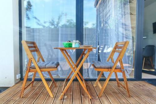Hubertus & New Modern Apartment With Terrace