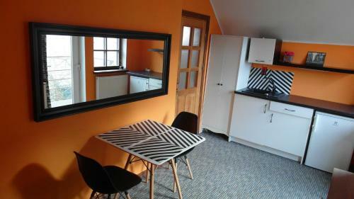Apartment 5a