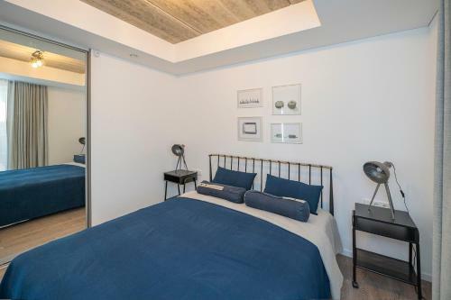 Modern Old Town Apartment