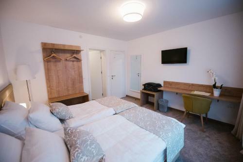 Hostal 2i Rooms