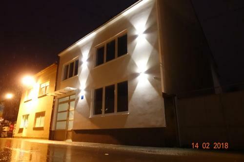 Hostal 2i Rooms