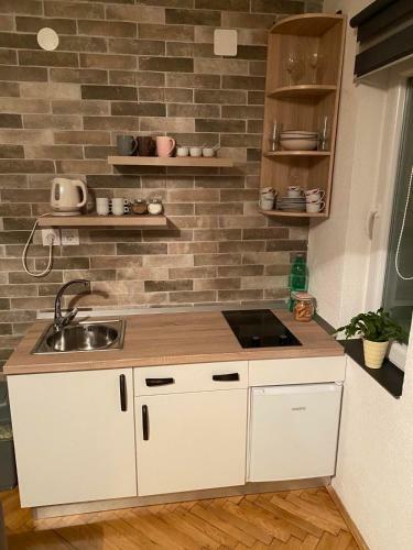 Apartman Lovri? ?akovo