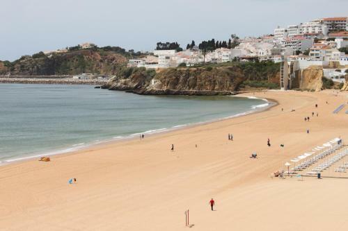 Apartamento 5 Minutes Walk From The Beach