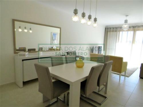 Moradia Townhouse Vila Rosal 2
