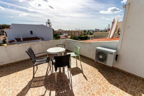 Villa 300m From Beach