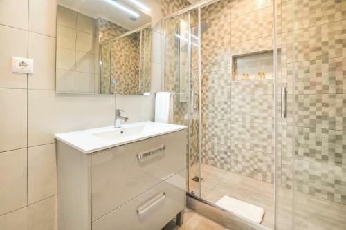 Apartamento No Centro De Albufeira Com Piscina