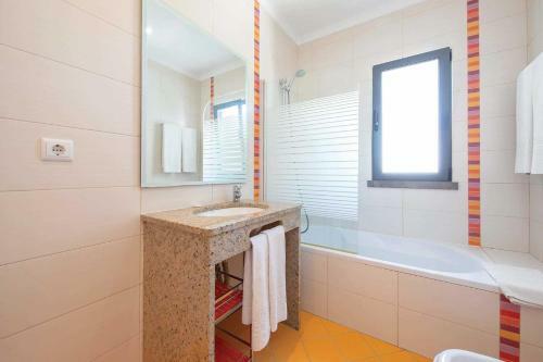 Beach Holidays - Villa Ruana - Lux