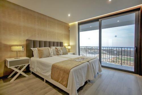 Luxury Villa - �guia Mar