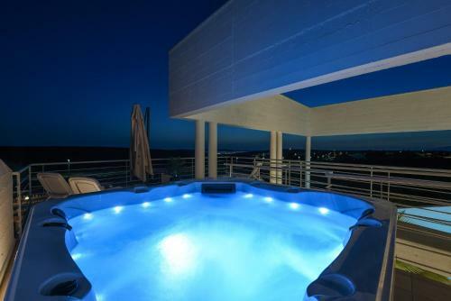 Beautiful Villa Dante Debeljak