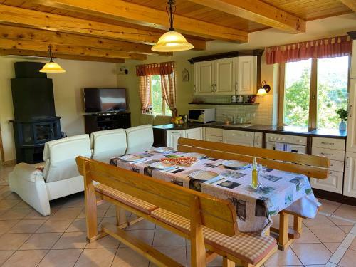 Holiday Home Tihovo