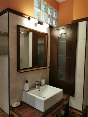 Apartamento D�zsa 64