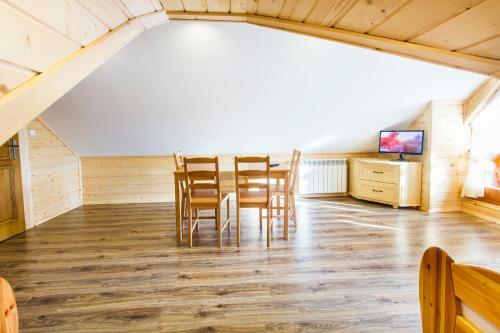 Bed & Breakfast Chata U Bronka