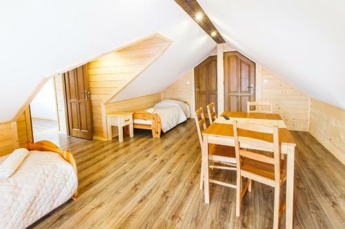 Bed & Breakfast Chata U Bronka