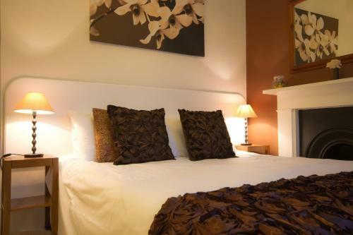 Hostal The Guesthouse East