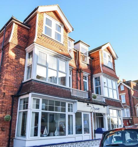 Hostal Eastbourne Reymar