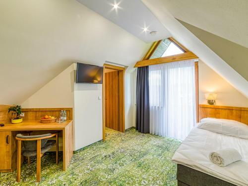 Bed & Breakfast ?elazne Wrota