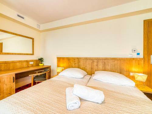 Bed & Breakfast ?elazne Wrota