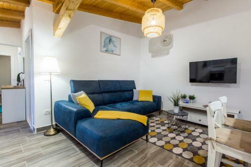 Luxury House Ivan