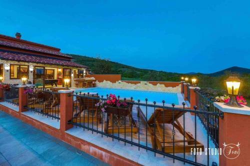 Villa With Pool,sauna, Jacuzzi Near Split,trogir