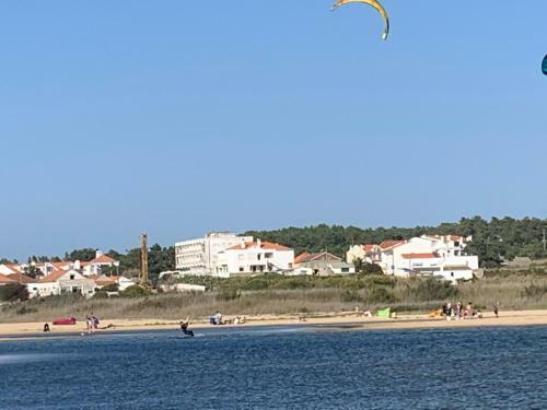 Casinha Em Frente � Lagoa