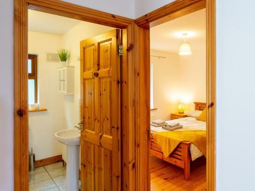 Cottage 380 - Clifden