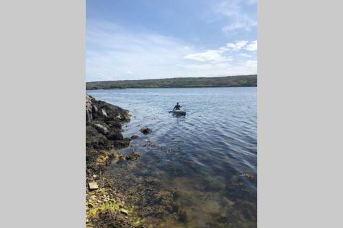 Spacious Seaside Apartment 3km From Clifden