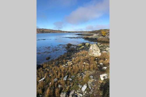Spacious Seaside Apartment 3km From Clifden