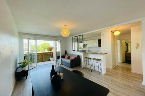 Apartamento Magnificent Apt With Balcony On The Basque Coast