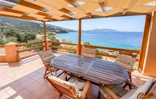 Dolphins Villa