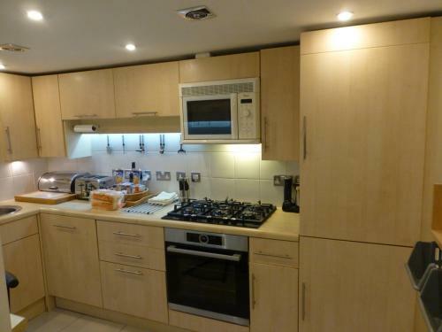 Earle House Serviced Apartments