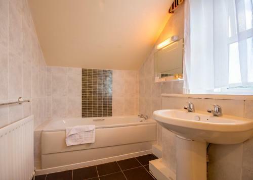 Hostal Coquetvale Hotel