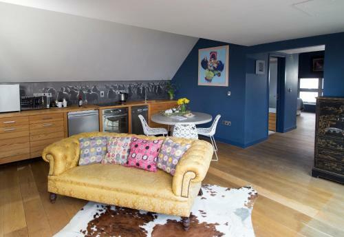 Strattons Hotel