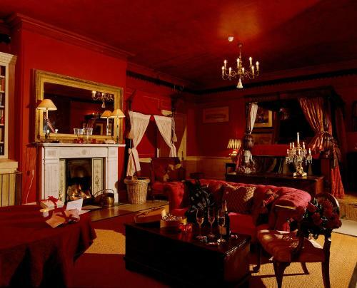 Strattons Hotel