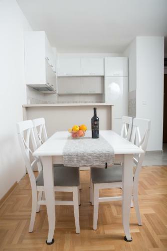 Ana Apartment